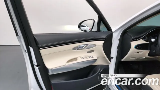 2023 Genesis Gv70 2.5t Gasoline 2wd Sold VIN KMTMA81BBPU106212 – front exterior