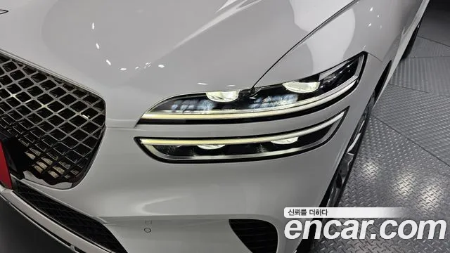 2023 Genesis GV70 2.5T Gasoline 2WD Sold VIN KMTMA81BBPU121946 – exterior detail
