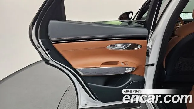 2023 Genesis GV70 2.5T Gasoline 2WD Sold VIN KMTMA81BBPU129389 – trunk area