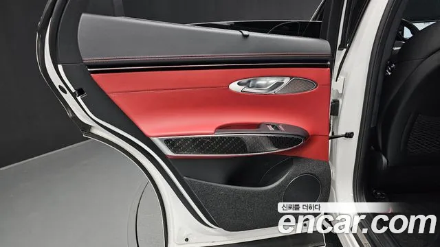 2023 Genesis GV70 2.5T Gasoline 2WD Sold VIN KMTMA81BBPU141443 – exterior detail 2023 Genesis GV70 2.5T Gasoline 2WD Sold VIN KMTMA81BBPU141443 – exterior detail