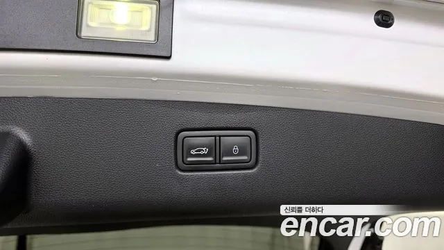 2024 Genesis Gv70 2.5t Gasoline 2wd Sold VIN KMTMA81BBRU148831 – front exterior