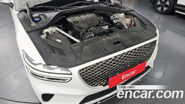 2024 Genesis GV70 2.5T Gasoline 2WD Sold VIN KMTMA81BBRU160610 – engine bay 2024 Genesis GV70 2.5T Gasoline 2WD Sold VIN KMTMA81BBRU160610 – engine bay