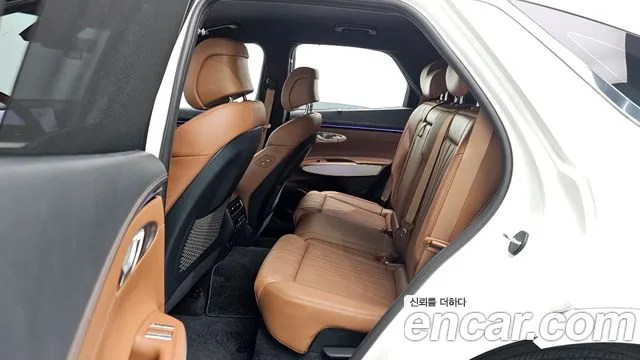2025 Genesis Gv70 2.5t Gasoline 2wd Sold VIN KMTMA81BBSU183333 – front exterior