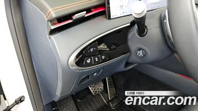 2025 Genesis GV70 2.5T Gasoline 2WD Sold VIN KMTMA81BBSU184988 – front exterior 2025 Genesis GV70 2.5T Gasoline 2WD Sold VIN KMTMA81BBSU184988 – front exterior