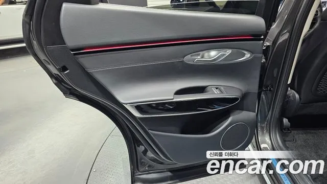 2025 Genesis GV70 2.5T Gasoline 2WD Sold VIN KMTMA81BBSU199615 – dashboard 2025 Genesis GV70 2.5T Gasoline 2WD Sold VIN KMTMA81BBSU199615 – dashboard