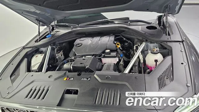 2025 Genesis GV70 2.5T Gasoline 2WD Sold VIN KMTMA81BBSU199615 – interior seats 2025 Genesis GV70 2.5T Gasoline 2WD Sold VIN KMTMA81BBSU199615 – interior seats