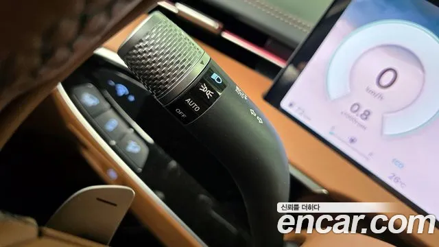 2025 Genesis GV70 2.5T Gasoline 2WD Sold VIN KMTMA81BBSU207476 – dashboard 2025 Genesis GV70 2.5T Gasoline 2WD Sold VIN KMTMA81BBSU207476 – dashboard