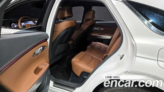 2025 Genesis GV70 2.5T Gasoline 2WD Sold VIN KMTMA81BBSU215962 – rear exterior