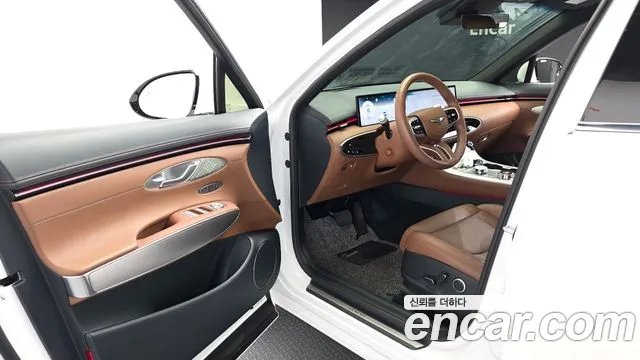 2025 Genesis GV70 2.5T Gasoline 2WD Sold VIN KMTMA81BBSU217488 – rear exterior