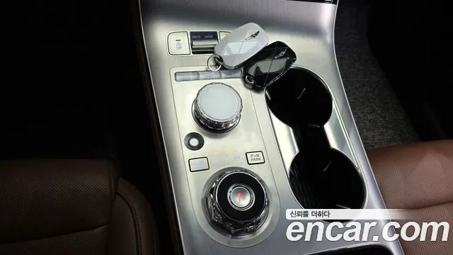 2025 Genesis GV70 2.5T Gasoline 2WD Sold VIN KMTMA81BBSU217488 – photo 12