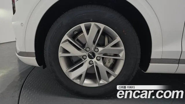 2025 Genesis GV70 2.5T Gasoline 2WD VIN KMTMA81BBSU227914