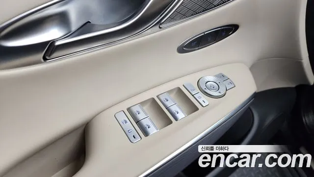 2021 Genesis GV70 2.5T Gasoline AWD Sold VIN KMTMA81BDMU002183 – photo 24