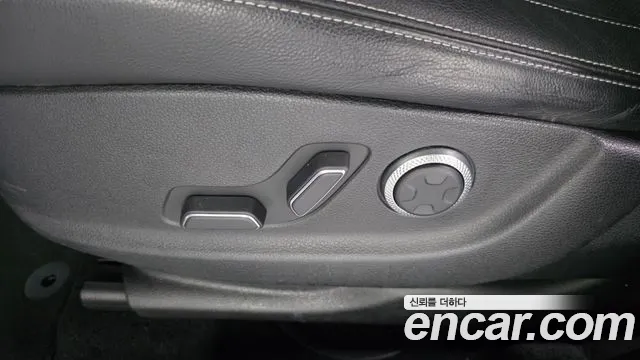 2021 Genesis GV70 2.5T Gasoline AWD Sold VIN KMTMA81BDMU005073 – photo 12