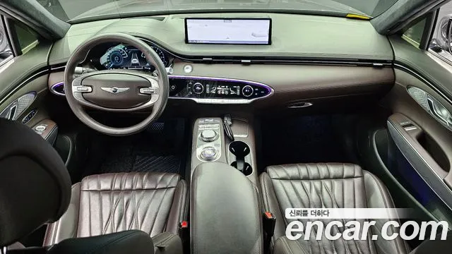 2021 Genesis GV70 2.5T Gasoline AWD Sold VIN KMTMA81BDMU007017 – exterior detail