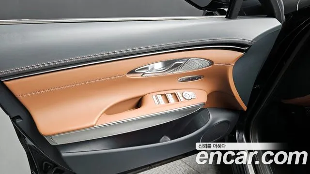 2021 Genesis GV70 2.5T Gasoline AWD Sold VIN KMTMA81BDMU007156 – undercarriage 2021 Genesis GV70 2.5T Gasoline AWD Sold VIN KMTMA81BDMU007156 – undercarriage