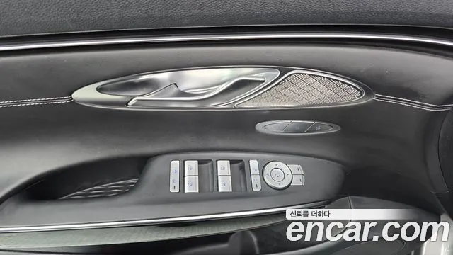 2021 Genesis GV70 2.5T Gasoline AWD Sold VIN KMTMA81BDMU008960 – photo 31