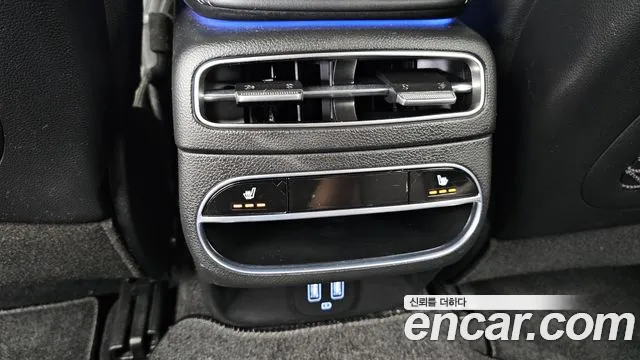 2021 Genesis GV70 2.5T Gasoline AWD Sold VIN KMTMA81BDMU015417 – interior seats