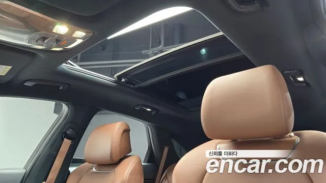 2021 Genesis GV70 2.5T Gasoline AWD Sold VIN KMTMA81BDMU030354 – interior seats 2021 Genesis GV70 2.5T Gasoline AWD Sold VIN KMTMA81BDMU030354 – interior seats