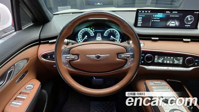 2021 Genesis GV70 2.5T Gasoline AWD Sold VIN KMTMA81BDMU037702 – exterior detail 2021 Genesis GV70 2.5T Gasoline AWD Sold VIN KMTMA81BDMU037702 – exterior detail