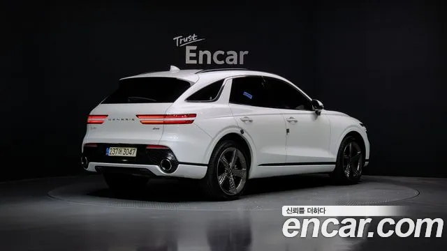 2021 Genesis GV70 2.5T Gasoline AWD VIN KMTMA81BDMU037904