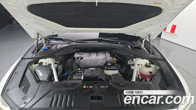 2022 Genesis GV70 2.5T Gasoline AWD Sold VIN KMTMA81BDNU054246 – exterior detail