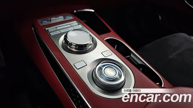 2022 Genesis GV70 2.5T Gasoline AWD Sold VIN KMTMA81BDNU055154 – dashboard