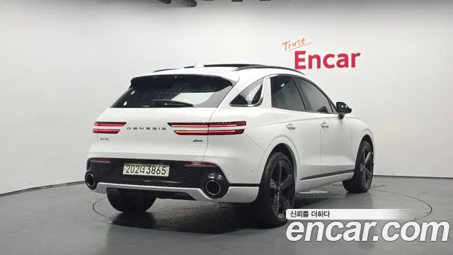 2022 Genesis GV70 2.5T Gasoline AWD Sold VIN KMTMA81BDNU055165 – photo 11 2022 Genesis GV70 2.5T Gasoline AWD Sold VIN KMTMA81BDNU055165 – photo 11
