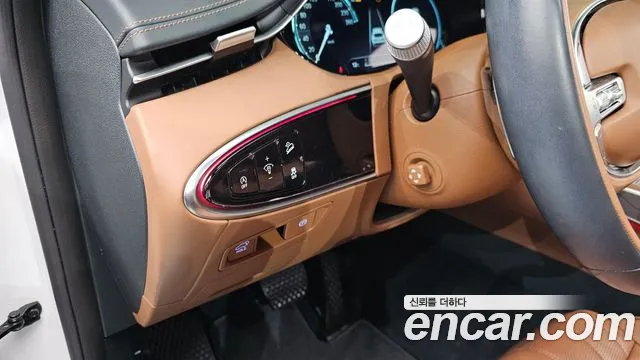 2022 Genesis GV70 2.5T Gasoline AWD Sold VIN KMTMA81BDNU055919 – exterior detail 2022 Genesis GV70 2.5T Gasoline AWD Sold VIN KMTMA81BDNU055919 – exterior detail