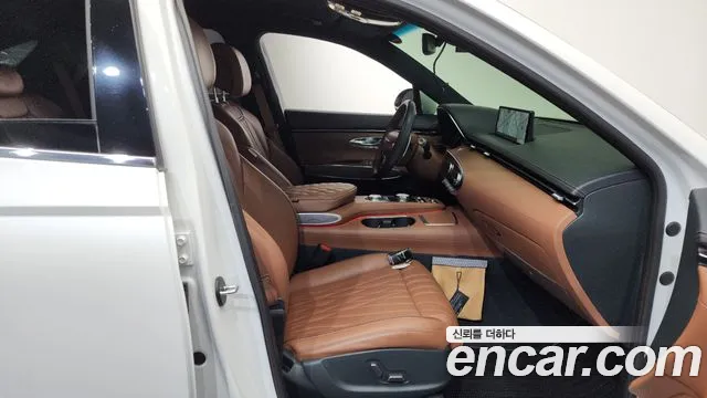2022 Genesis GV70 2.5T Gasoline AWD Sold VIN KMTMA81BDNU066823 – photo 33 2022 Genesis GV70 2.5T Gasoline AWD Sold VIN KMTMA81BDNU066823 – photo 33