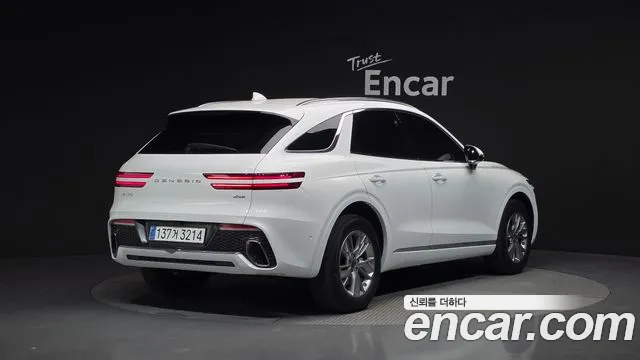 2022 Genesis GV70 2.5T Gasoline AWD VIN KMTMA81BDNU070838