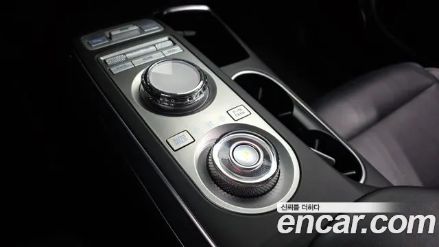 2022 Genesis GV70 2.5T Gasoline AWD Sold VIN KMTMA81BDNU071061 – exterior detail
