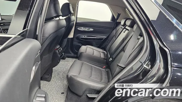 2022 Genesis GV70 2.5T Gasoline AWD Sold VIN KMTMA81BDNU072771 – photo 14 2022 Genesis GV70 2.5T Gasoline AWD Sold VIN KMTMA81BDNU072771 – photo 14