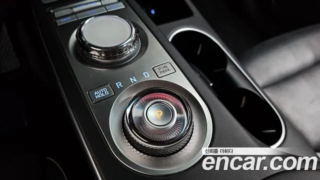 2022 Genesis GV70 2.5T Gasoline AWD Sold VIN KMTMA81BDNU072806 – trunk area