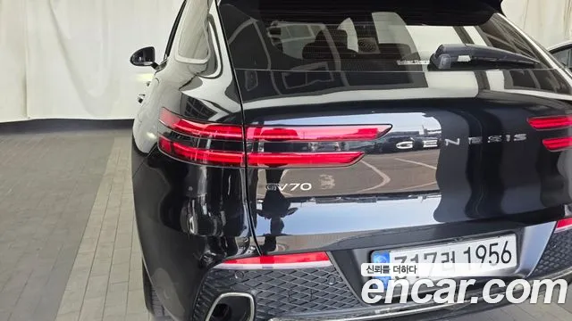 2022 Genesis GV70 2.5T Gasoline AWD Sold VIN KMTMA81BDNU075465 – trunk area