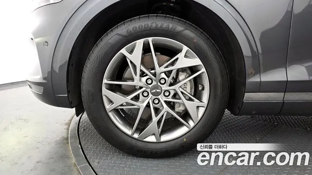 2023 Genesis GV70 2.5T Gasoline AWD VIN KMTMA81BDPU088077