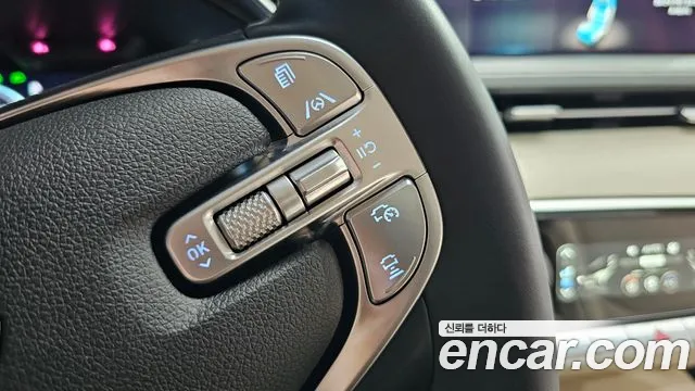 2023 Genesis GV70 2.5T Gasoline AWD Sold VIN KMTMA81BDPU118236 – exterior detail