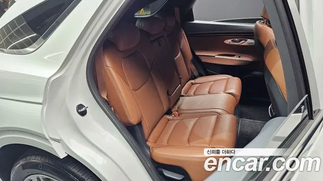2023 Genesis GV70 2.5T Gasoline AWD Sold VIN KMTMA81BDPU124879 – side profile