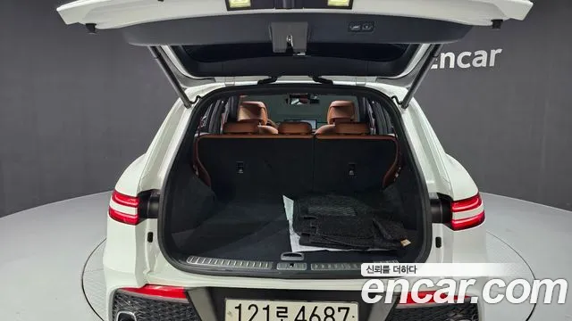 2023 Genesis GV70 2.5T Gasoline AWD Sold VIN KMTMA81BDPU124879 – exterior detail