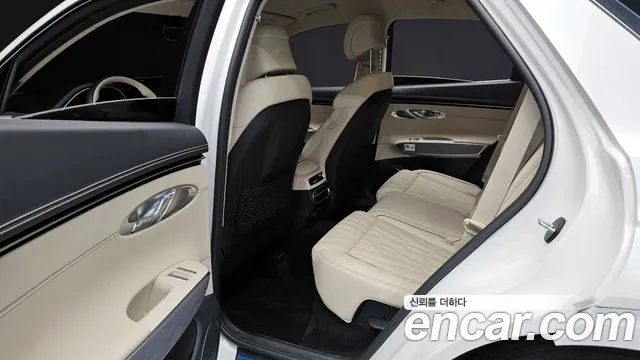 2023 Genesis GV70 2.5T Gasoline AWD Sold VIN KMTMA81BDPU133973 – photo 16