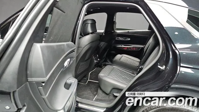 2023 Genesis GV70 2.5T Gasoline AWD Sold VIN KMTMA81BDPU141887 – trunk area 2023 Genesis GV70 2.5T Gasoline AWD Sold VIN KMTMA81BDPU141887 – trunk area