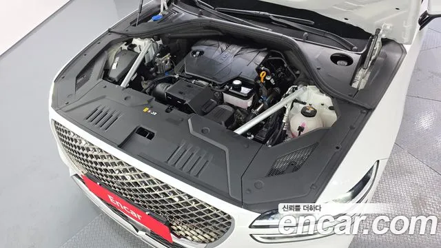 2024 Genesis GV70 2.5T Gasoline AWD Sold VIN KMTMA81BDRU152481 – trunk area 2024 Genesis GV70 2.5T Gasoline AWD Sold VIN KMTMA81BDRU152481 – trunk area