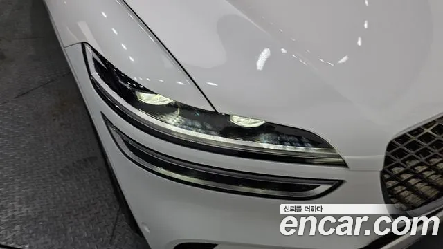 2024 Genesis GV70 2.5T Gasoline AWD VIN KMTMA81BDRU154808