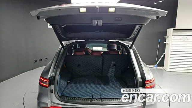 2024 Genesis GV70 2.5T Gasoline AWD Sold VIN KMTMA81BDRU157912 – rear exterior 2024 Genesis GV70 2.5T Gasoline AWD Sold VIN KMTMA81BDRU157912 – rear exterior