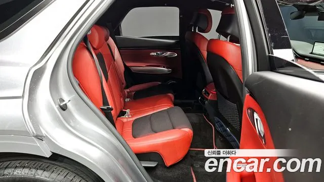 2024 Genesis GV70 2.5T Gasoline AWD Sold VIN KMTMA81BDRU157912 – exterior detail 2024 Genesis GV70 2.5T Gasoline AWD Sold VIN KMTMA81BDRU157912 – exterior detail