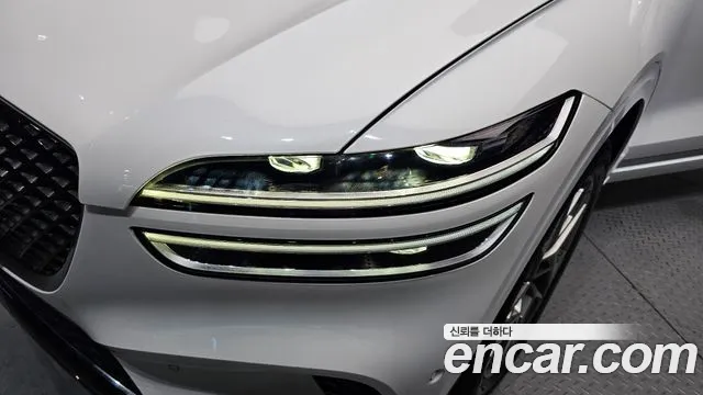 2024 Genesis GV70 2.5T Gasoline AWD Sold VIN KMTMA81BDRU159370 – interior seats