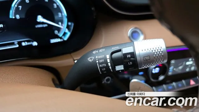2024 Genesis GV70 2.5T Gasoline AWD Sold VIN KMTMA81BDRU159370 – exterior detail