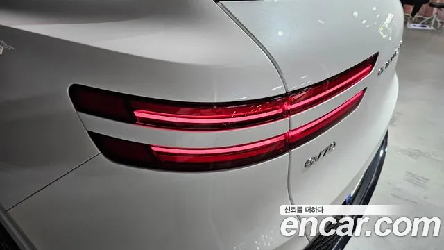 2024 Genesis GV70 2.5T Gasoline AWD Sold VIN KMTMA81BDRU159370 – photo 11