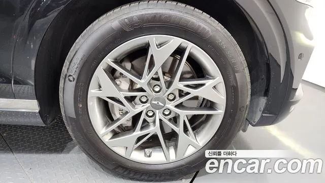 2024 Genesis GV70 2.5T Gasoline AWD VIN KMTMA81BDRU164799