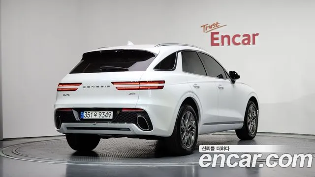 2024 Genesis GV70 2.5T Gasoline AWD VIN KMTMA81BDRU179942