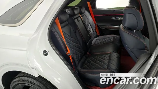 2025 Genesis GV70 2.5T Gasoline AWD Sold VIN KMTMA81BDSU190668 – trunk area